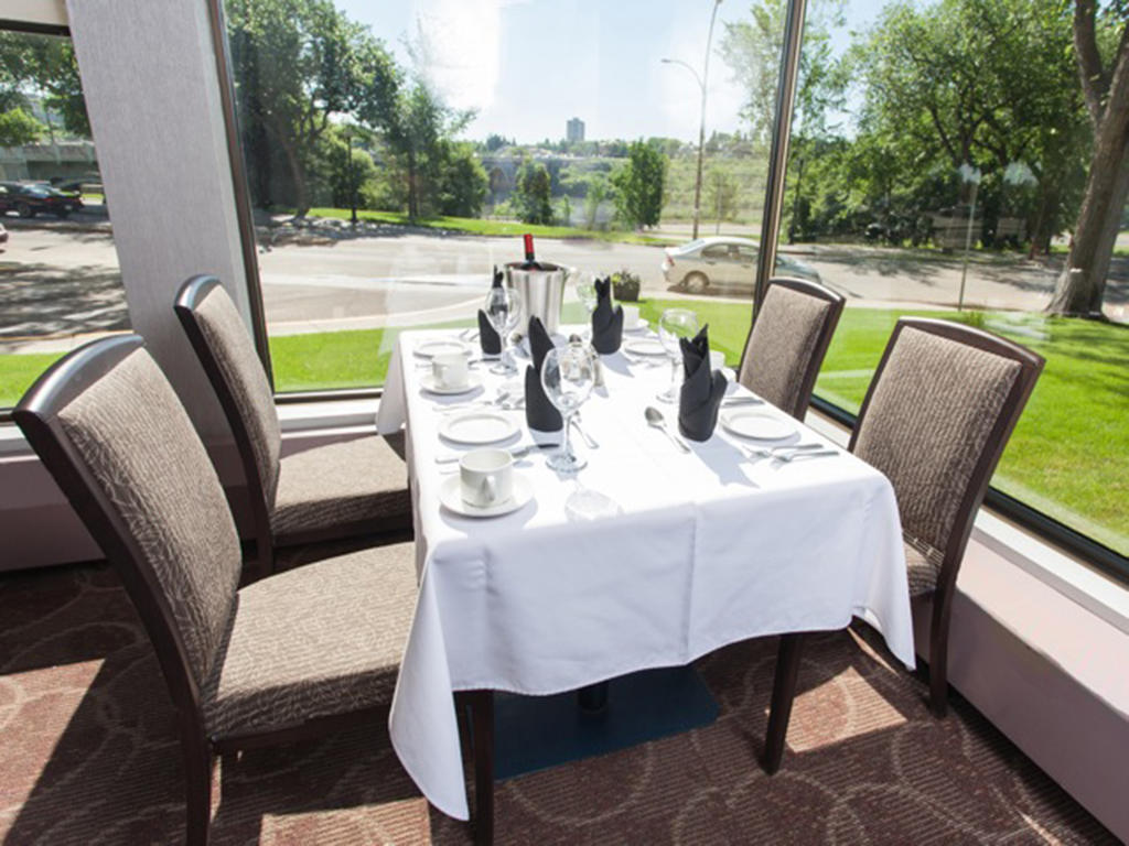 Park Town Hotel Saskatoon Exterior photo