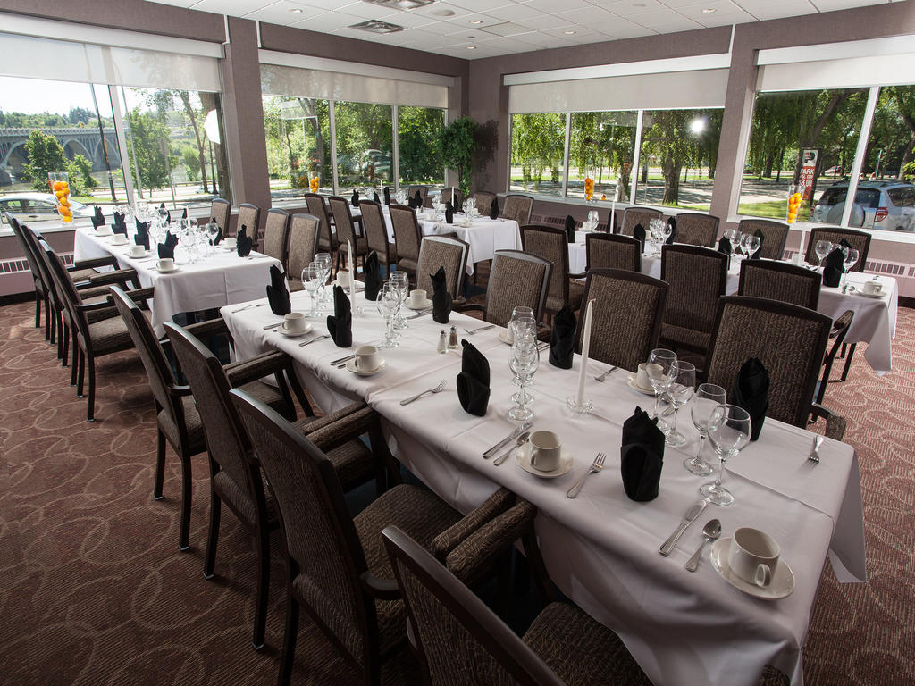 Park Town Hotel Saskatoon Exterior photo