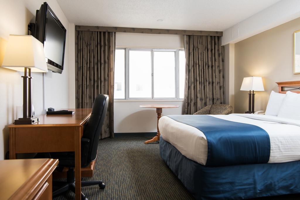 Park Town Hotel Saskatoon Exterior photo