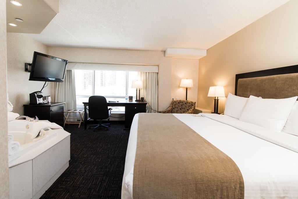 Park Town Hotel Saskatoon Exterior photo